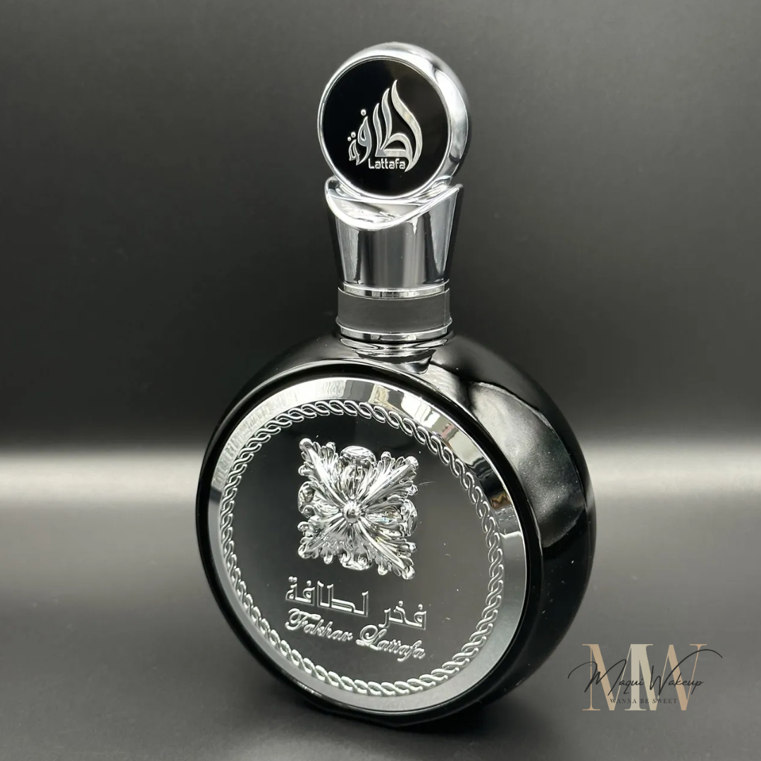 Lattafa - Perfume Fakhar Black (masculino) 1