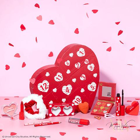 Revolution - Calendário do Advento Love Actually 12 dias