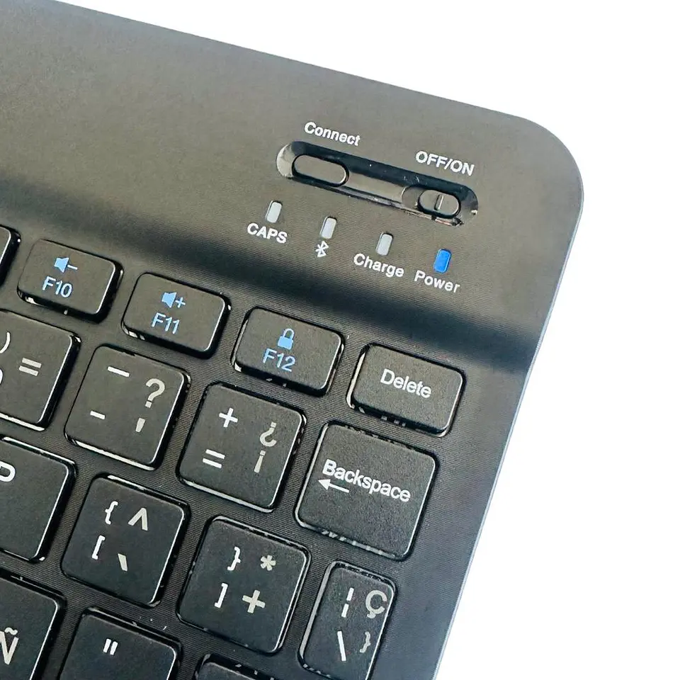 Funda Con Teclado Negro Para Samsung S9/S9 Fe 10.9 Español 3