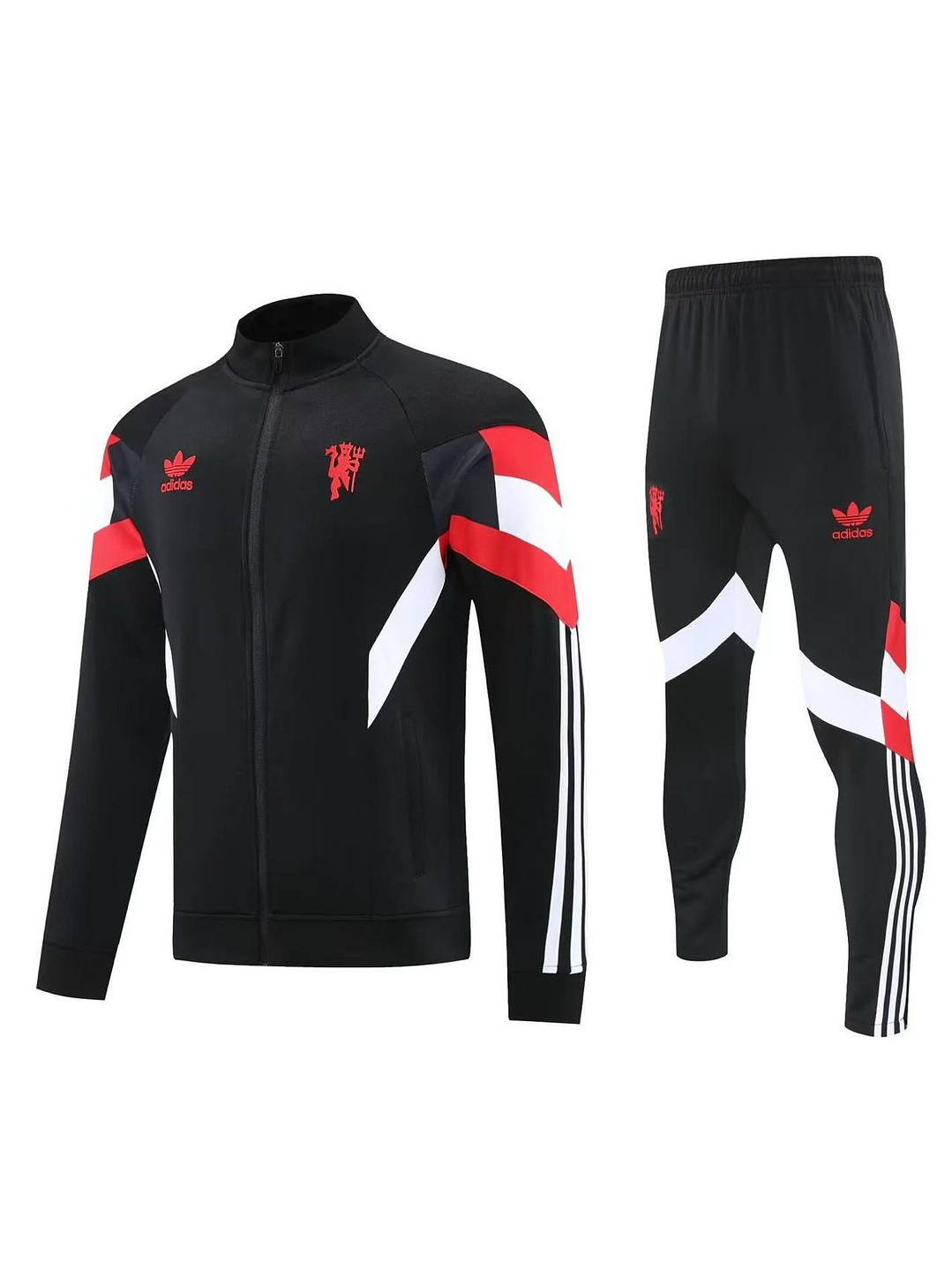 CONJUNTO DE PRESENTACION MANCHESTER UNITED 2026 NE/RJ/BL 1