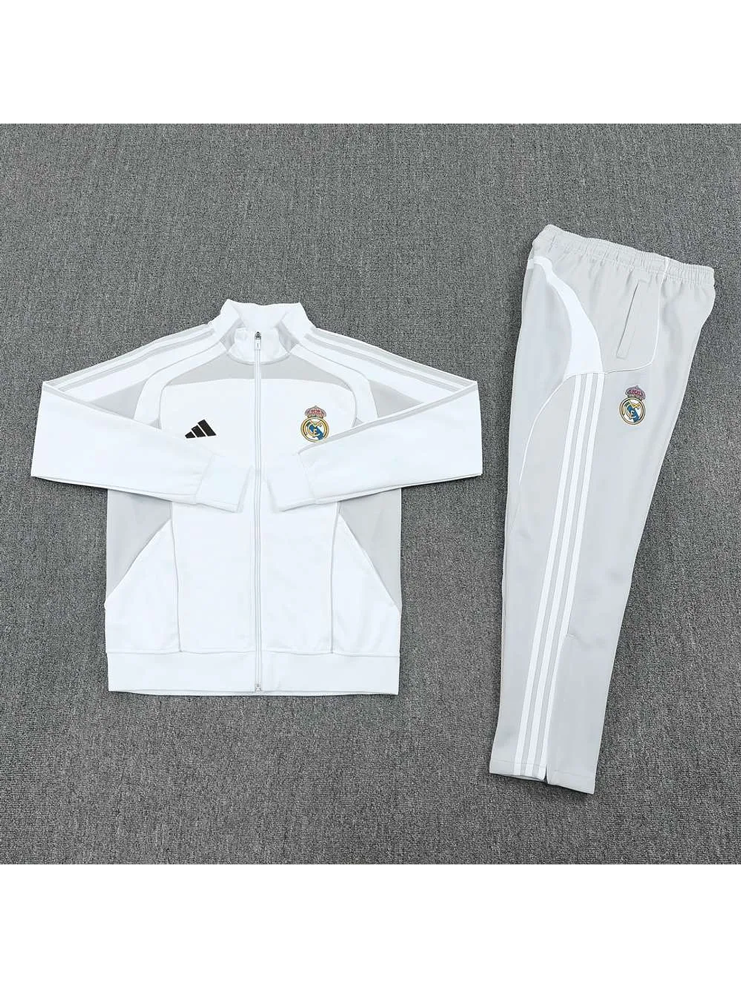 CONJUNTO DE PRESENTACION REAL MADRID 2026 GR/BL 1