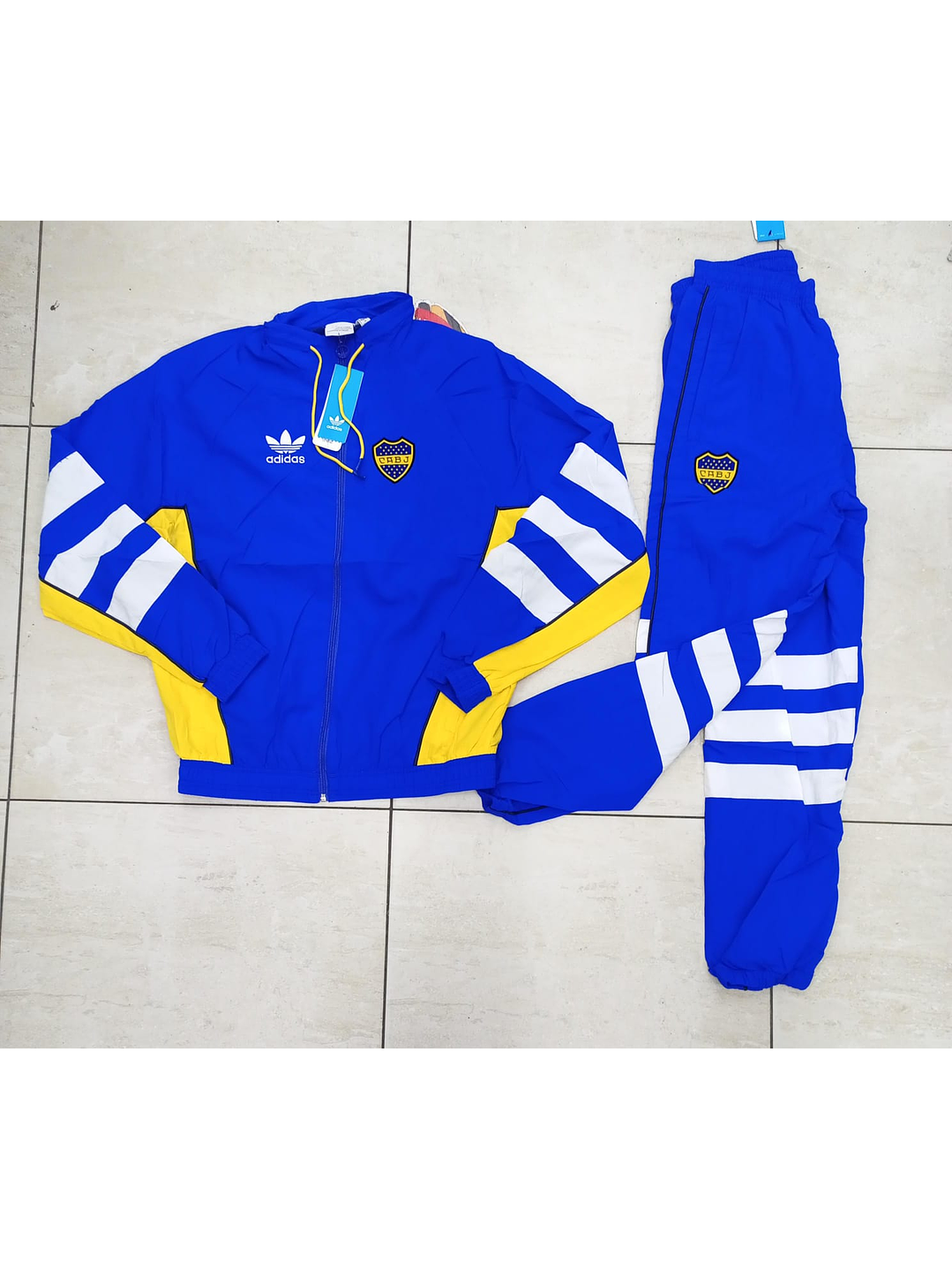 CONJUNTO DE PRESENTACION IMPERMEABLE BOCA JUNIOR AZ/AM/BL 1