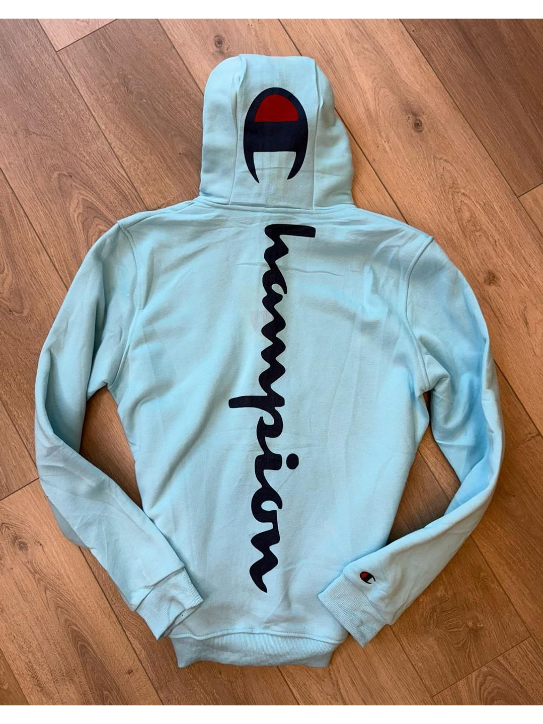 BUZO CELESTE CHAMPION  2