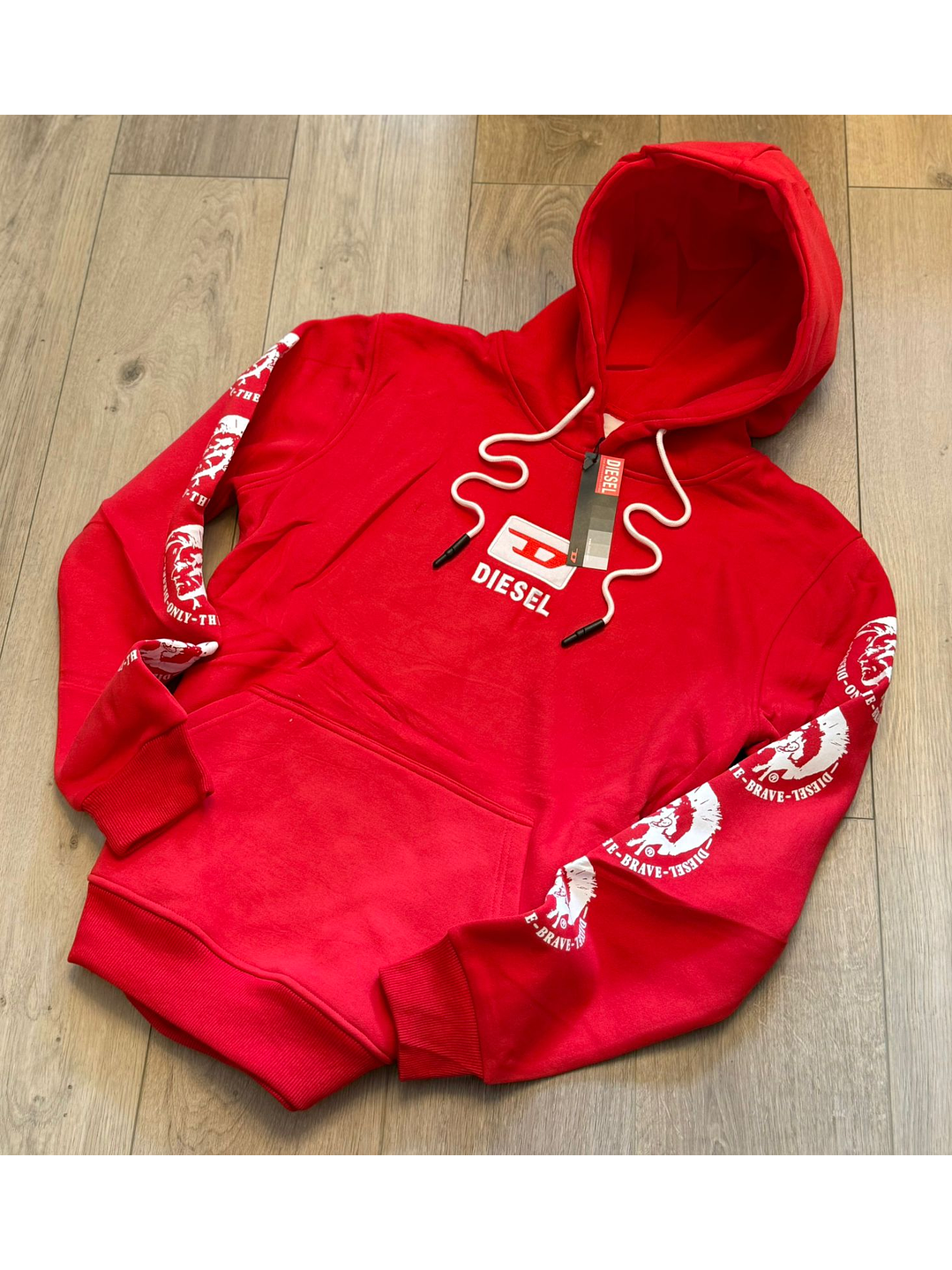 BUZO ROJO/BLANCO DIESEL 1