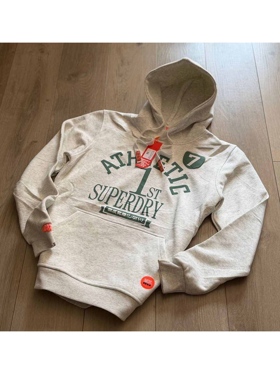 BUZO SUPERDRY ATHLETIC GRIS Y VERDE 1