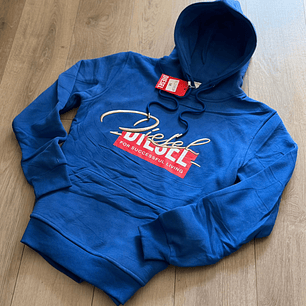 BUZO SUPERDRY AZUL CON LOGO ROJO