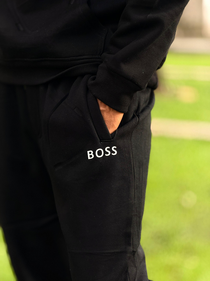 SUDADERA HUGO BOSS NEGRO 2