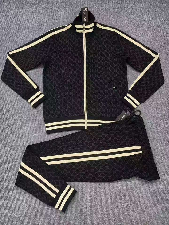 SUDADERA DEPORTIVA GUCCI NEGRA Y AMARILLA 1