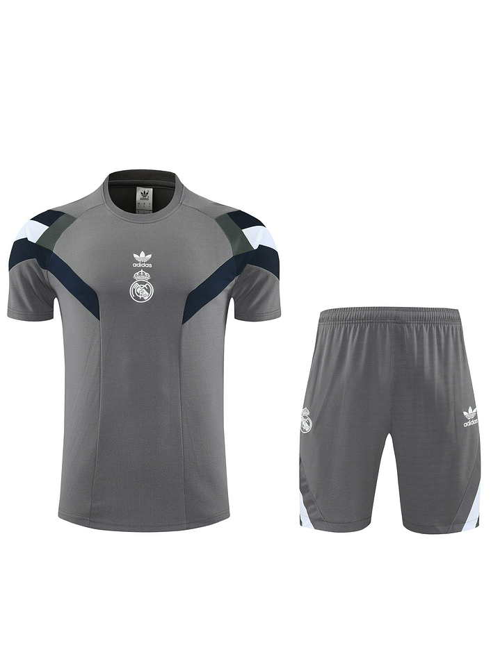 CONJUNTO DE ENTRENAMIENTO REAL MADRID  1