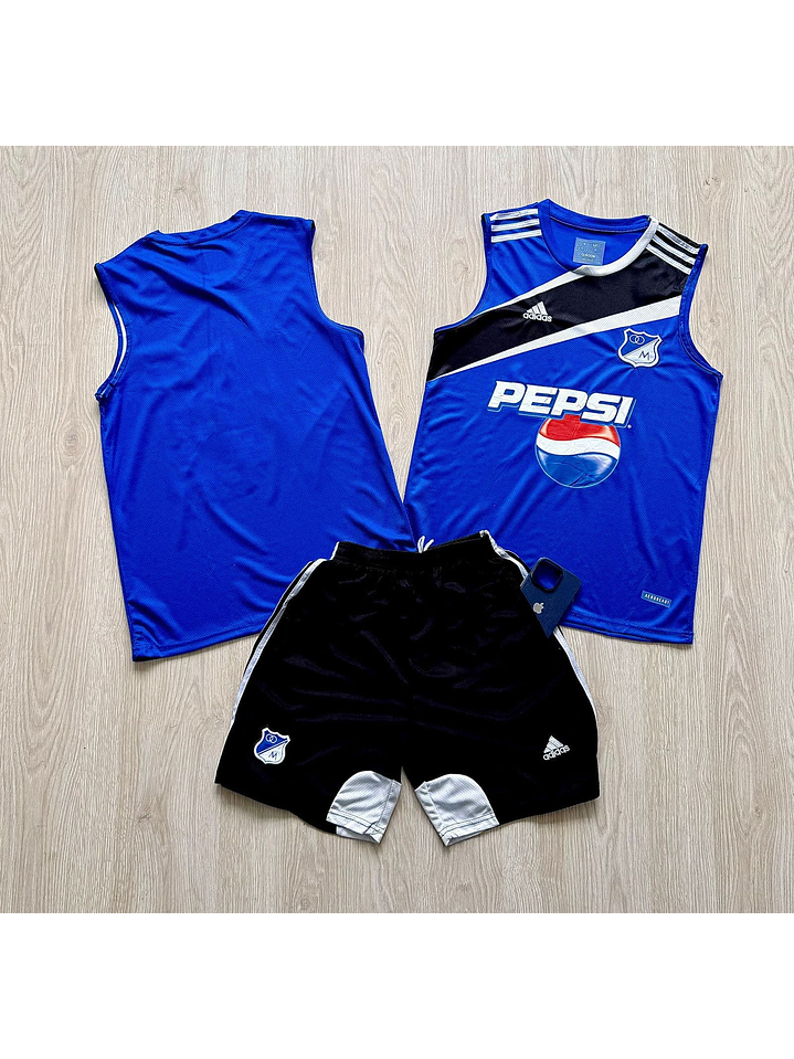 CONJUNTO DE ENTRENAMIENTO MILLONARIOS  1