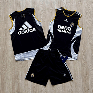 CONJUNTO DE ENTRENAMIENTO REAL MADRID