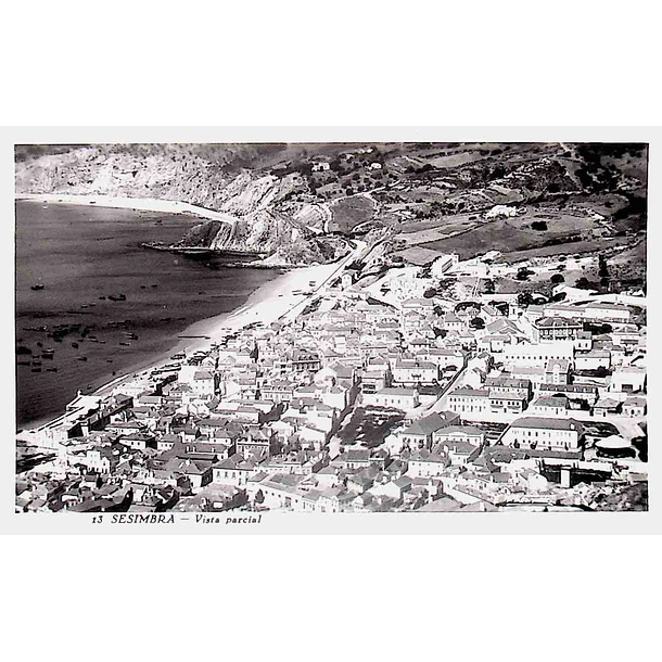 1950's Bilhete Postal de Sesimbra. Vista parcial