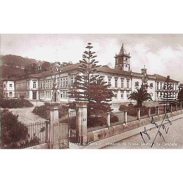 1920's Bilhete Postal de Viana do Castelo. Hospício de Nossa Senhora da Caridade