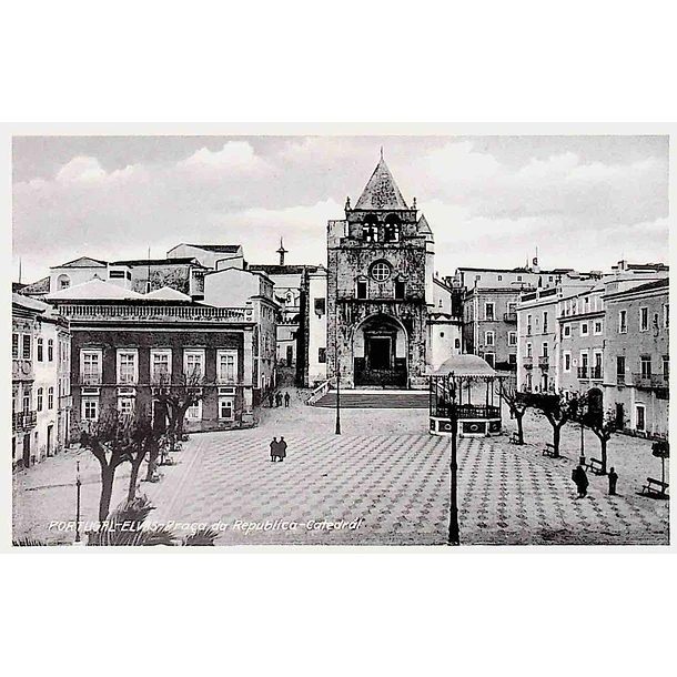 1930's Bilhete Postal de Elvas. Praça da República - Catedral