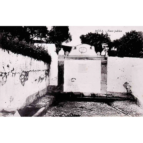 1930's Bilhete Postal de Mora. Fonte Pública