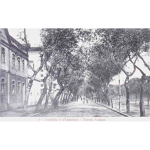 1910's Bilhete Postal de Torres Vedras. Avenida 5 de Outubro