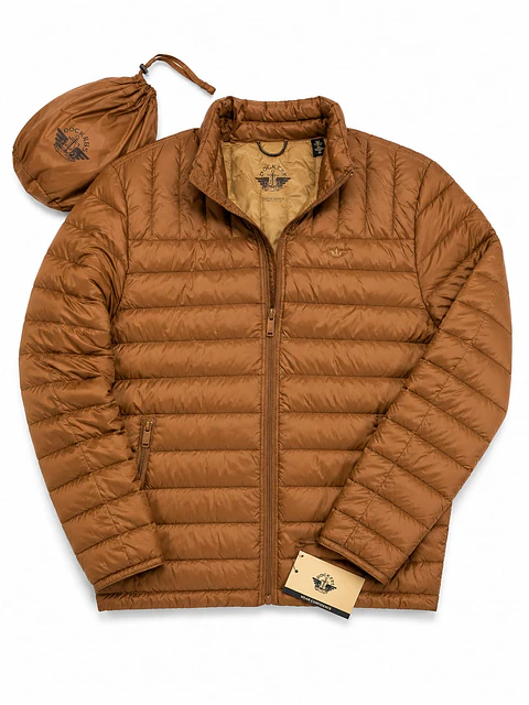 Packable Dockers cafe