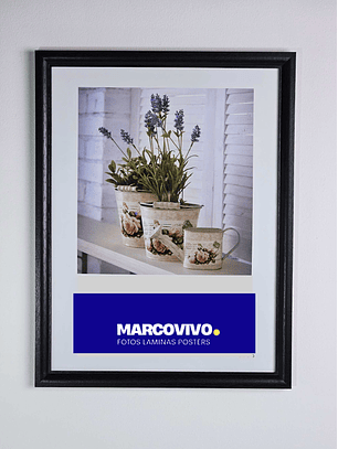 Marco madera MDF Negro semi redondeado 30x40 vidrio