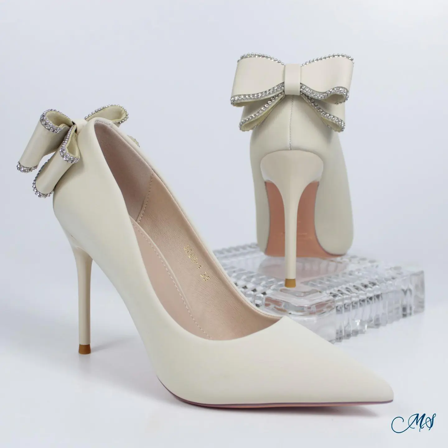 Stiletto Marglo 30 Crema 1