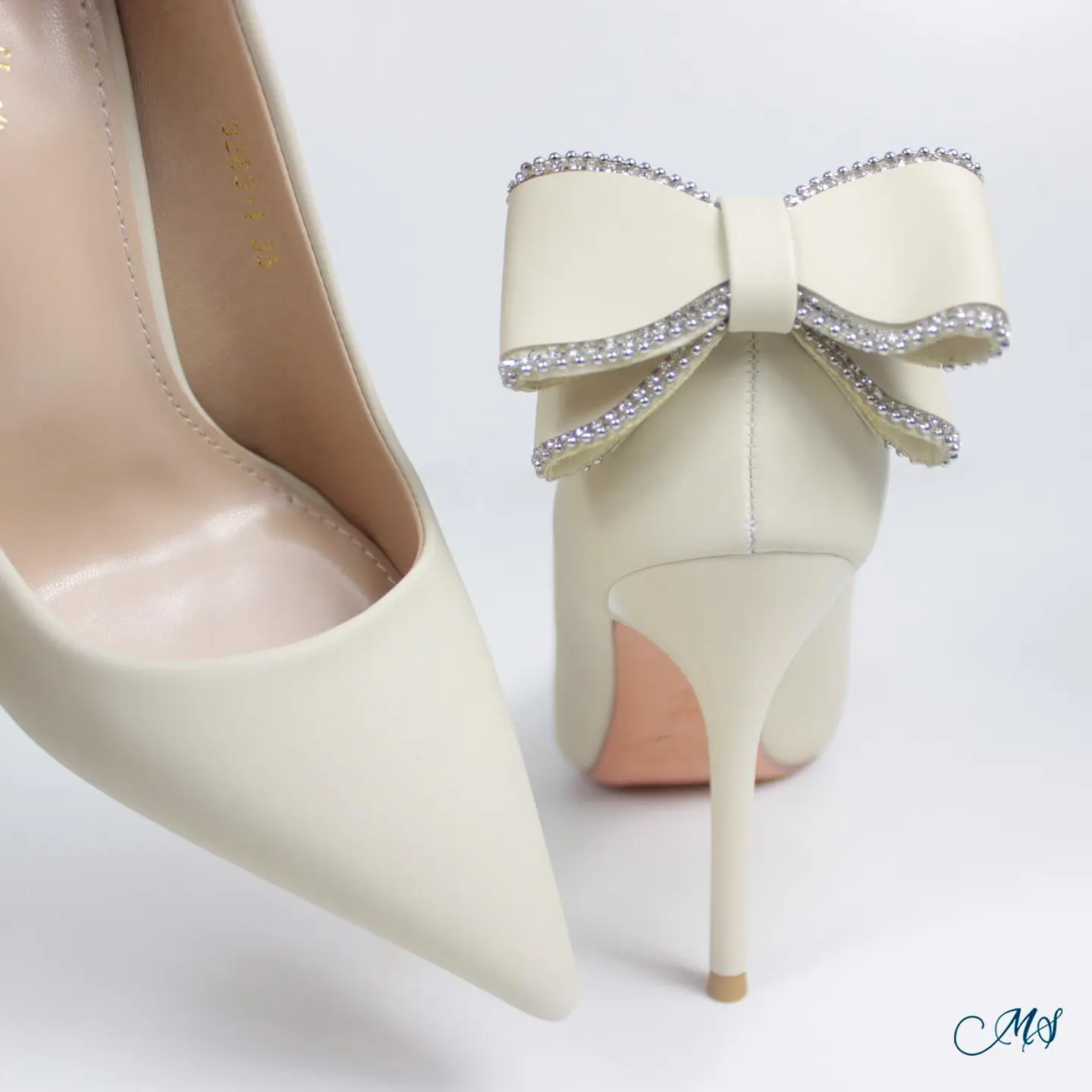 Stiletto Marglo 30 Crema 4