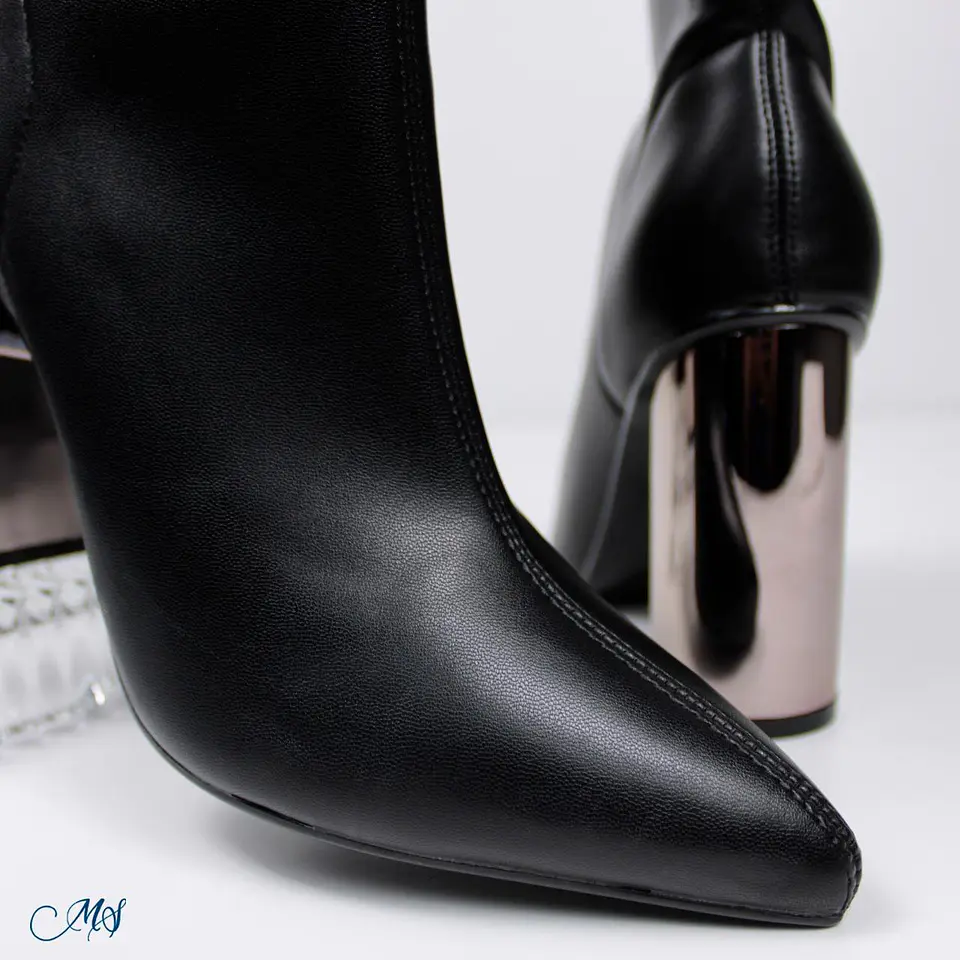 Botas Cortas Marglo 27  8