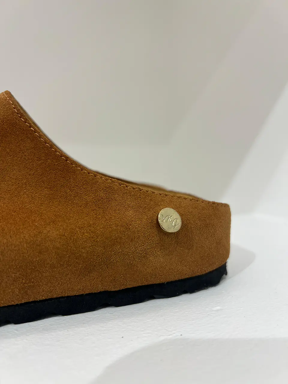 Estela camel 4