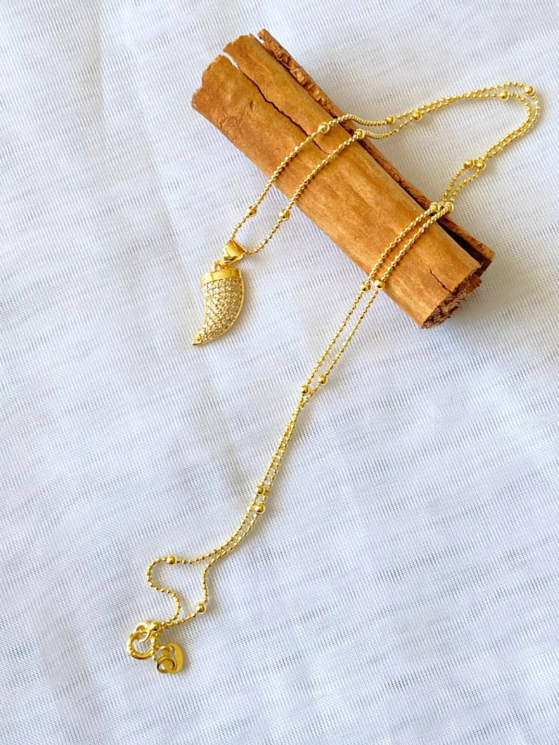 Collar Cuerno Gold 2