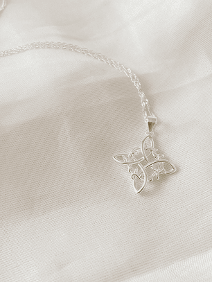 Collar Nudo de bruja Romi