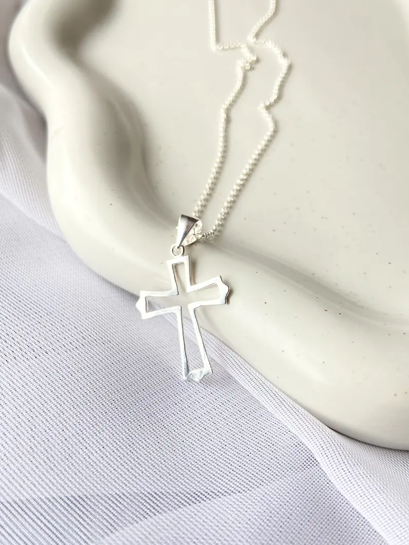 Collar Cruz Calada 1