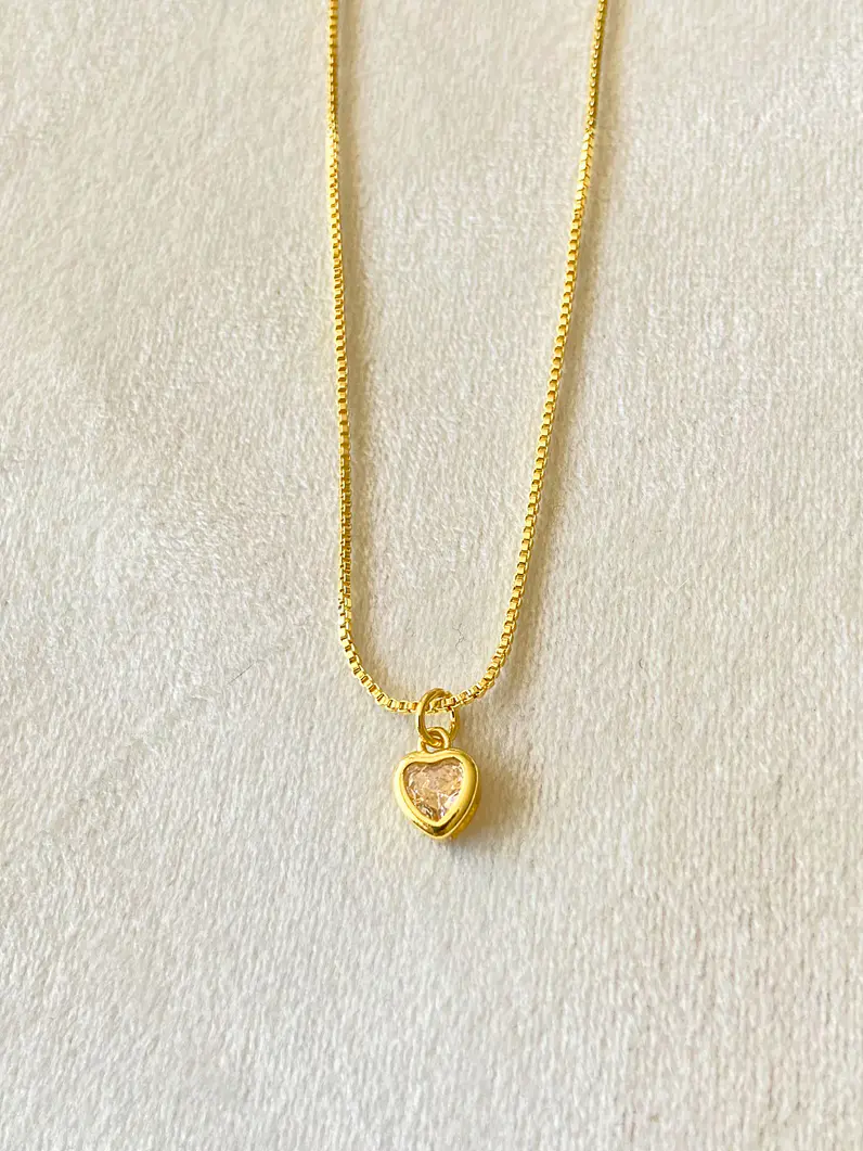 Collar Love Punto de Luz Dorado 1