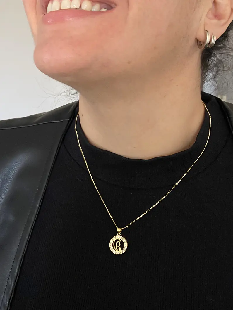 Collar Virgen Gold 2