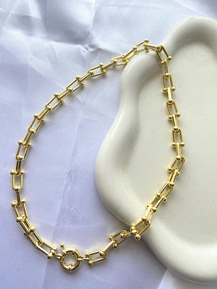 Collar Dani