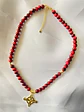 Collar Nudo de bruja rojo - Miniatura 1