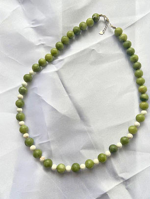 Collar Jade