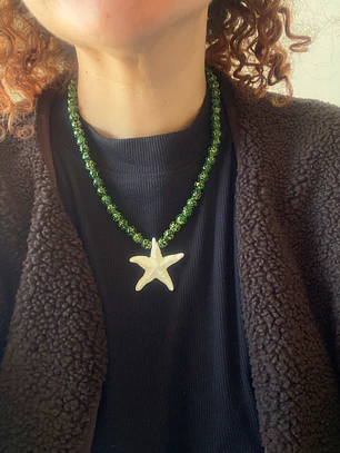 Collar Estela