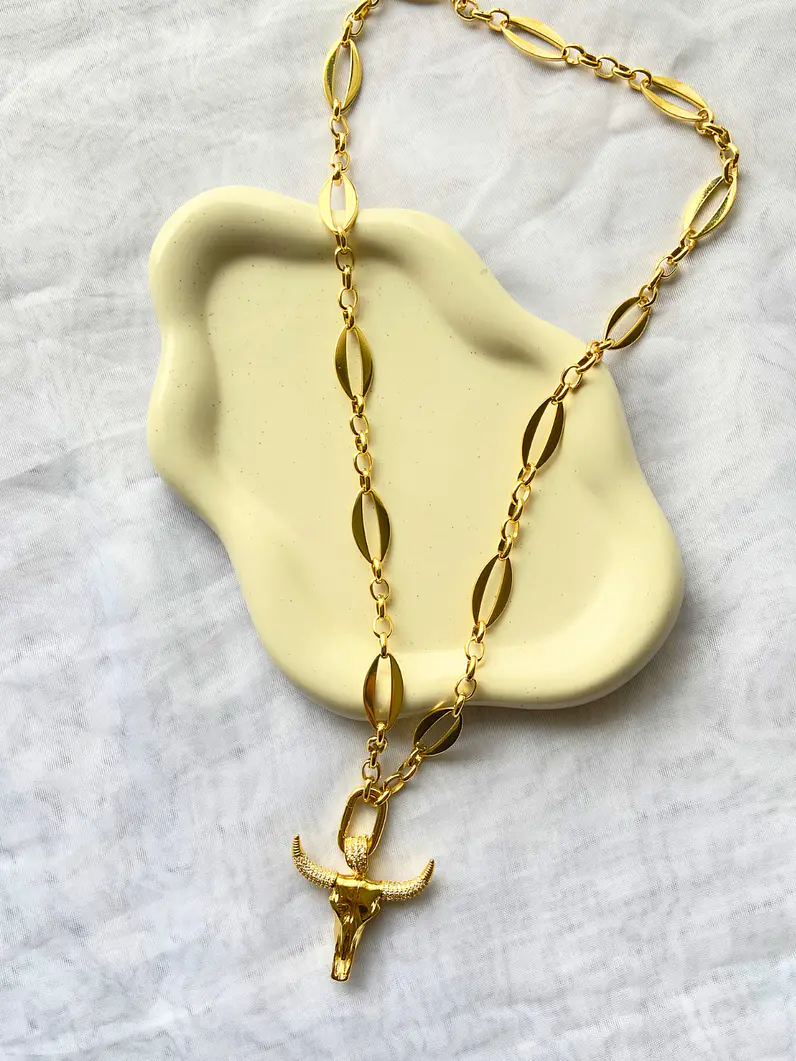 Collar Búfalo 1