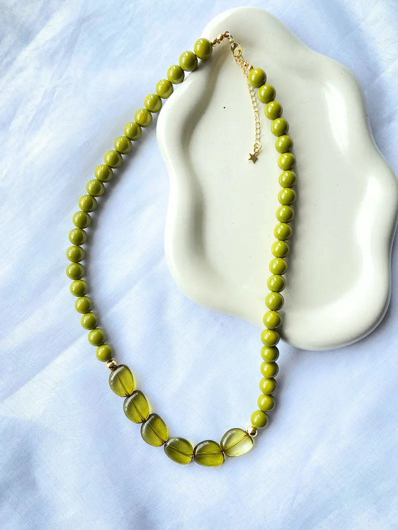 Collar Oliva 4