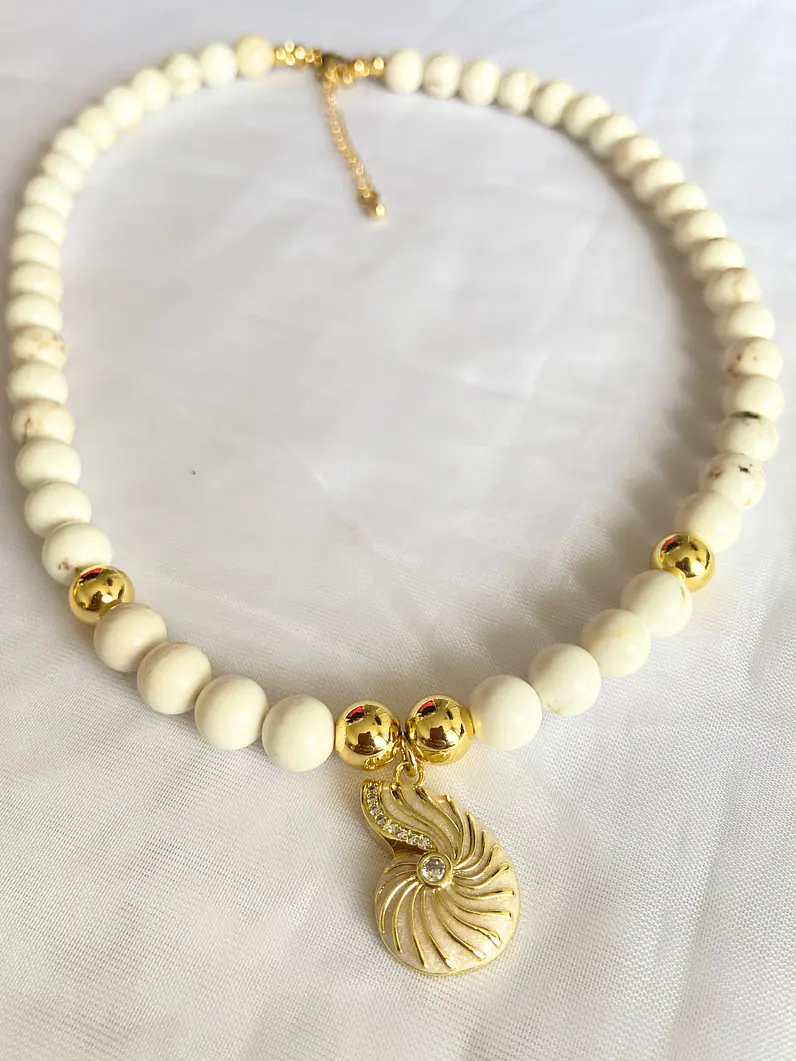 Collar Magnesita 1