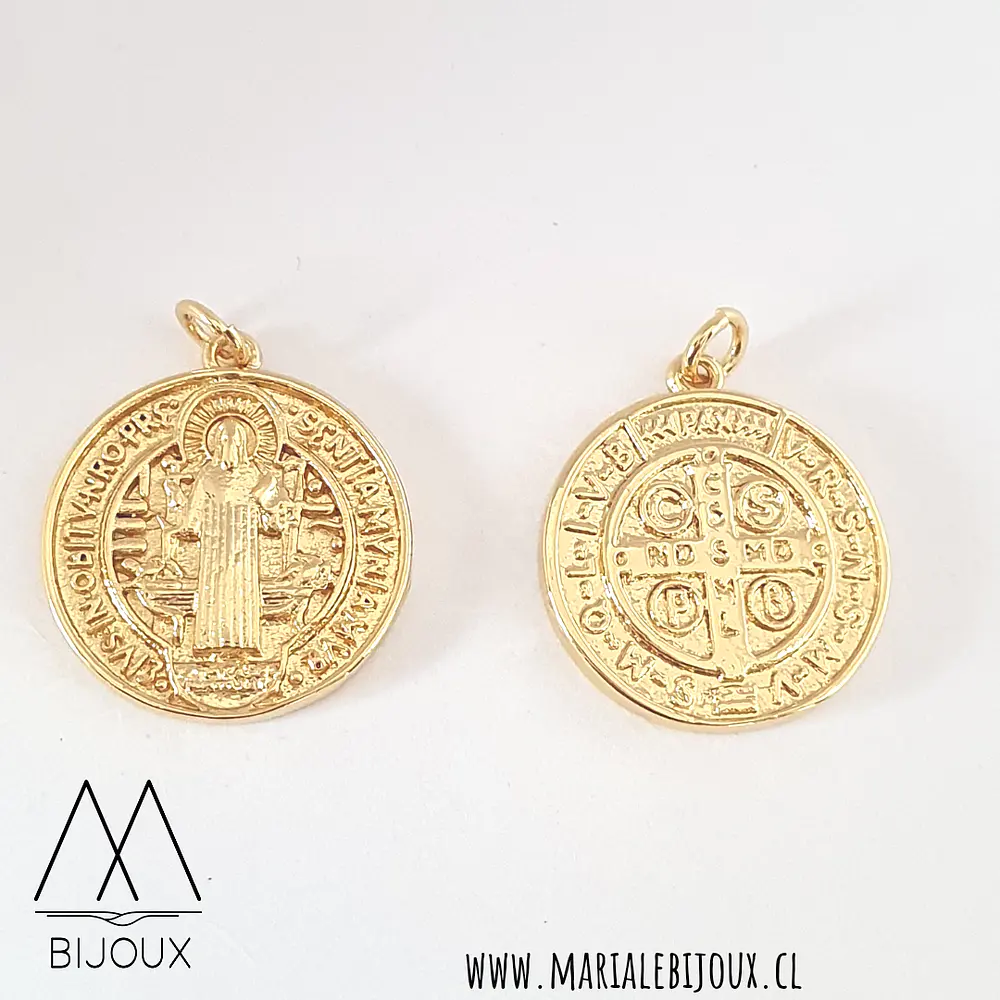Medalla San Benito, con argolla 19mm