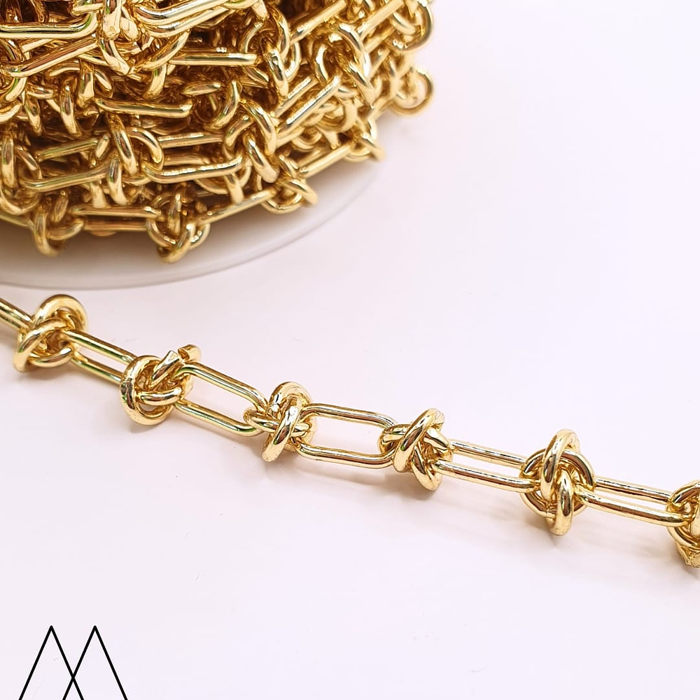 Eslabones alargados grande con nudo 15x5mm