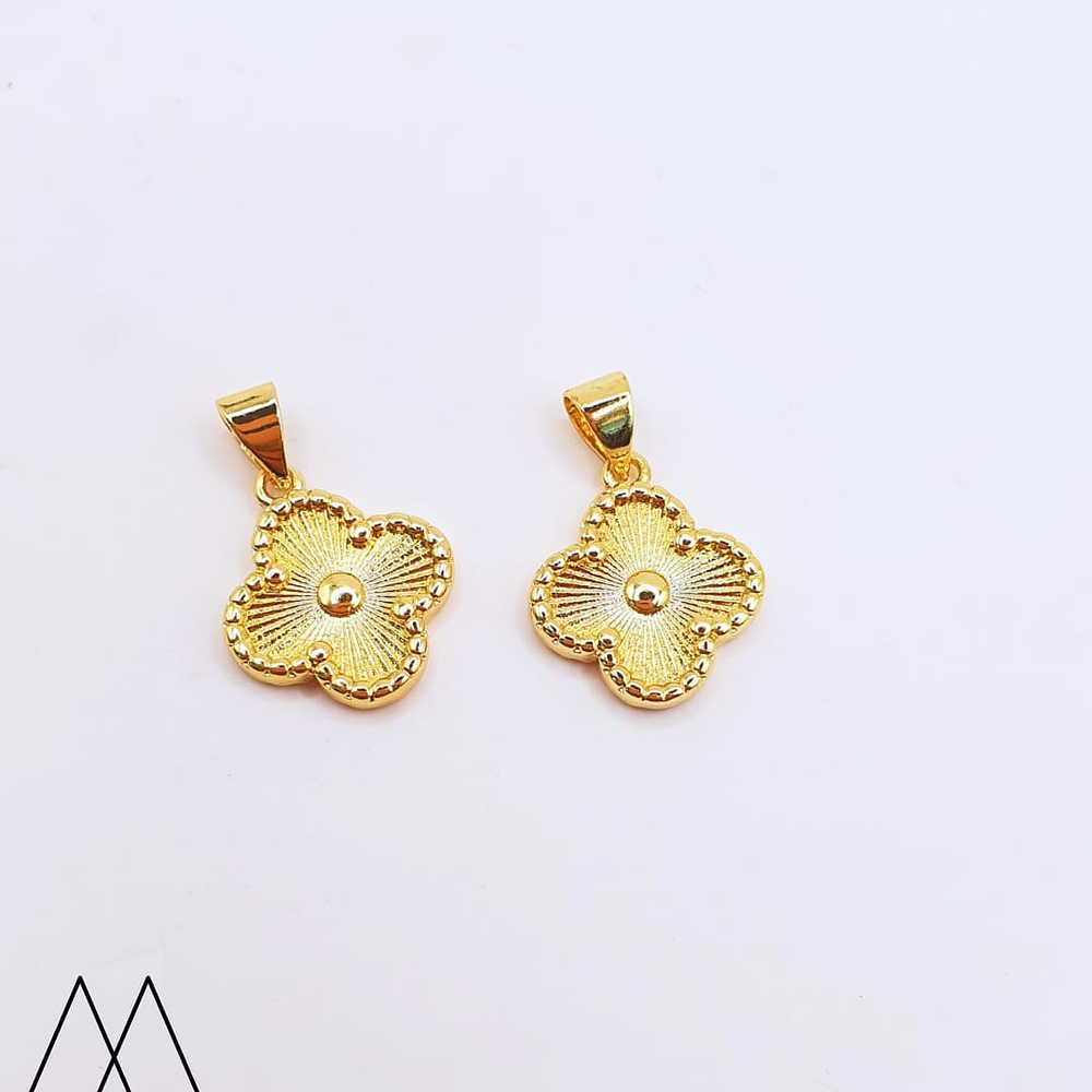 Colgante Trebol dorado, con portadije 20mm