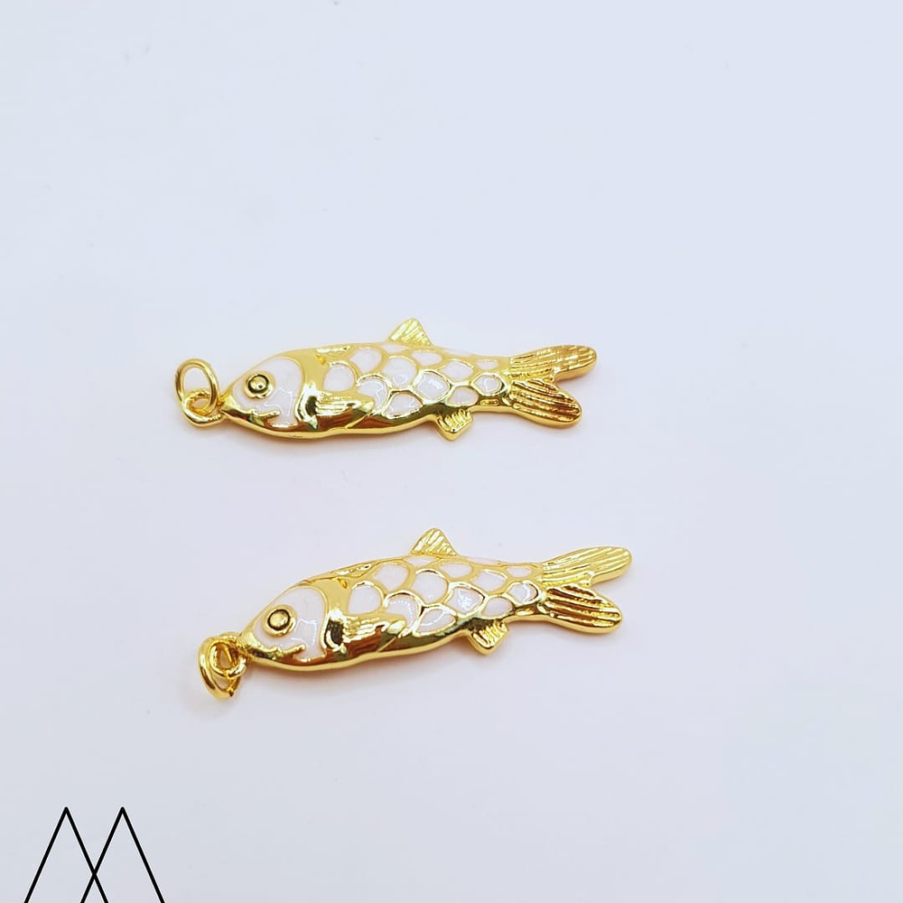 Colgante Pez esmaltados, color Blanco 25mm