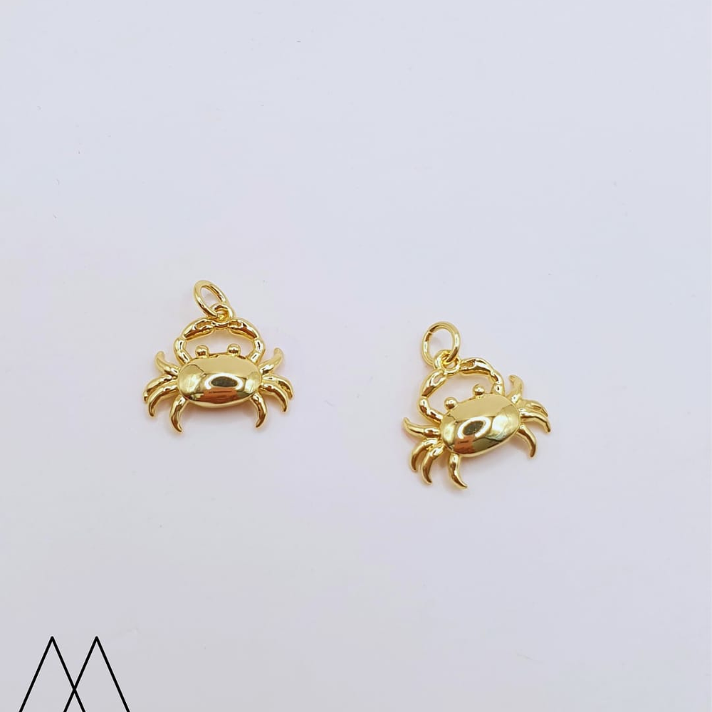 Colgante Cangrejo Dorado, con argolla 12mm