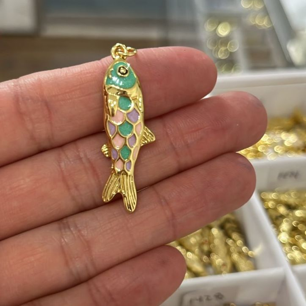 Colgante Pez esmaltados, colores pastel