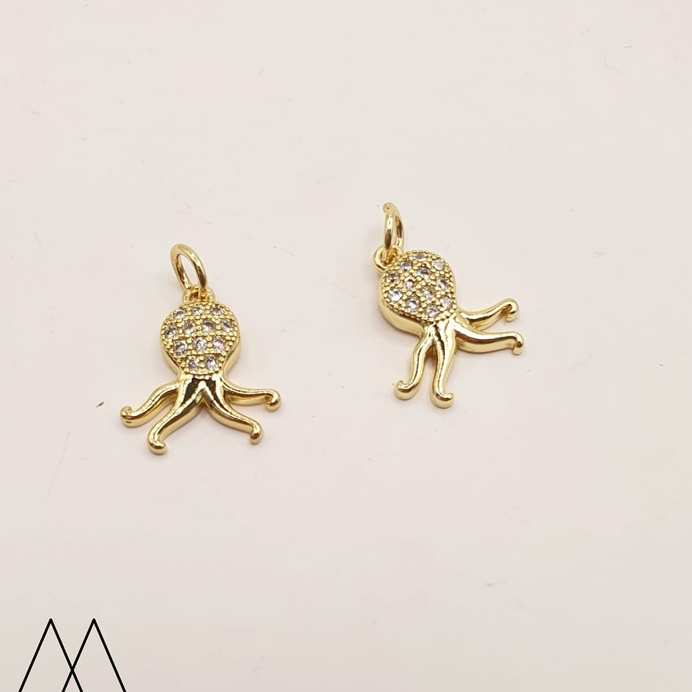 Pulpo con cabeza zircón, con argolla 15mm