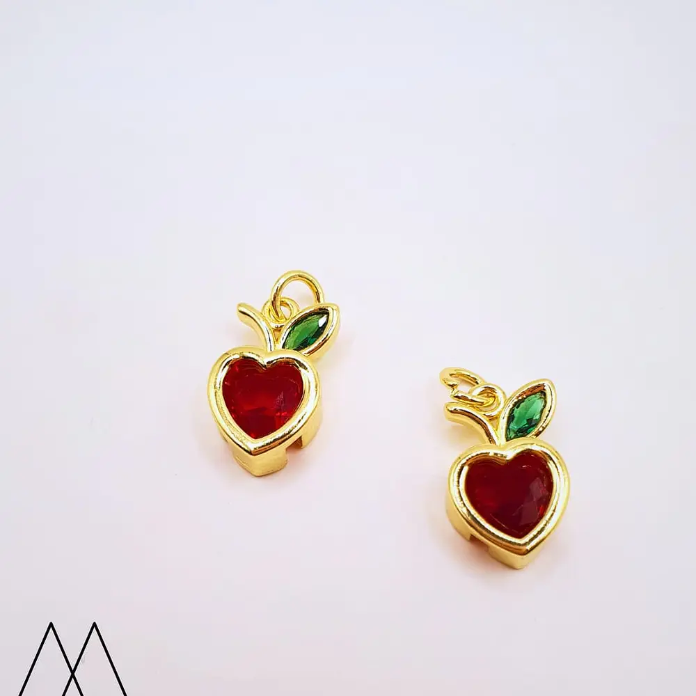 Colgante Corazón Manzana, con argolla 15mm
