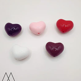 Corazones Acrílicos, 25x20mm.