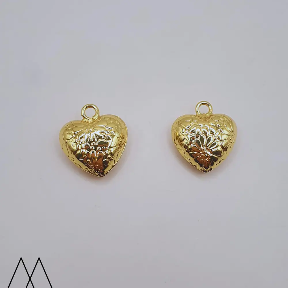 Corazón dorado , 15mm