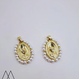 Colgante Virgen con perlas, con portadije 30mm