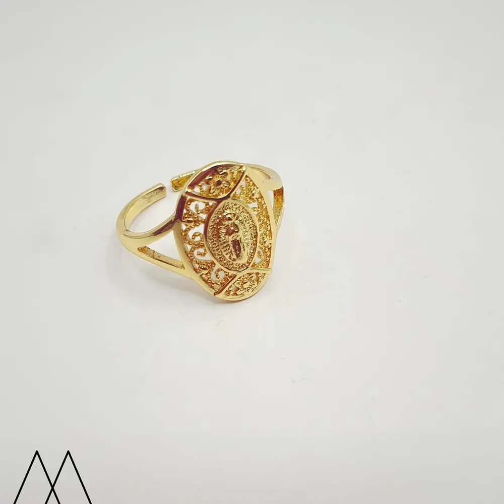 Anillo religioso 3